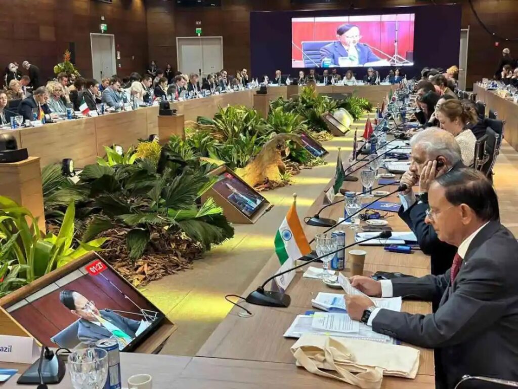 WhatsApp-Image-2025-07-26-at-10.47.55-PM